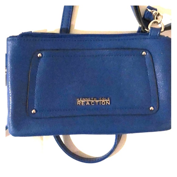 Blue purse - Picture 1 of 4